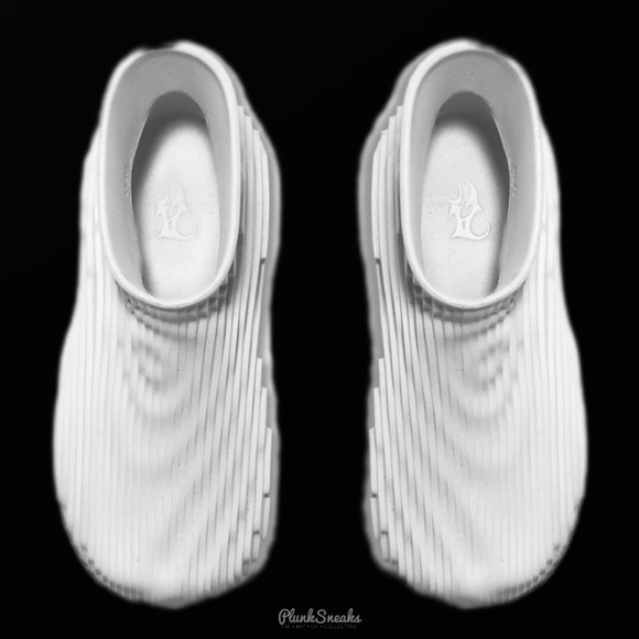 Auracles Frequency Nami Boots | Multiple Options | White | 2025 - Picture 4 of 6